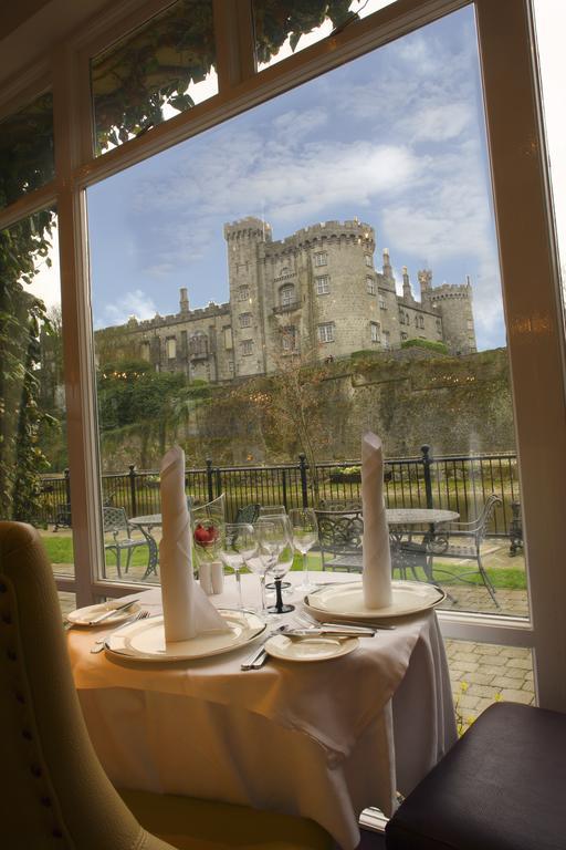 Kilkenny River Court Hotel Bagian luar foto