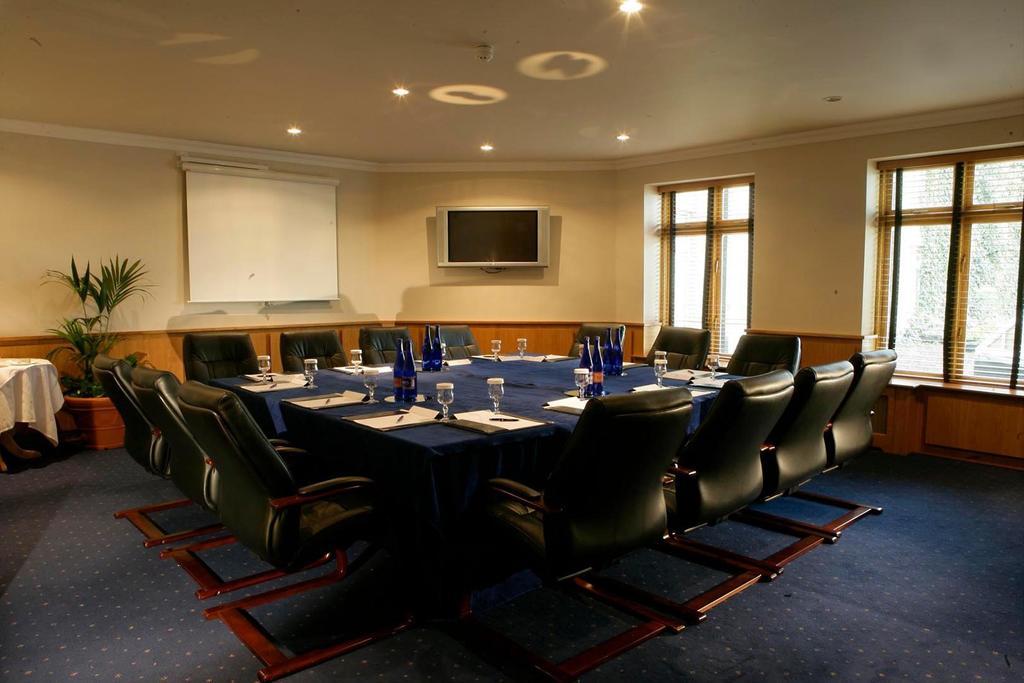 Kilkenny River Court Hotel Bagian luar foto