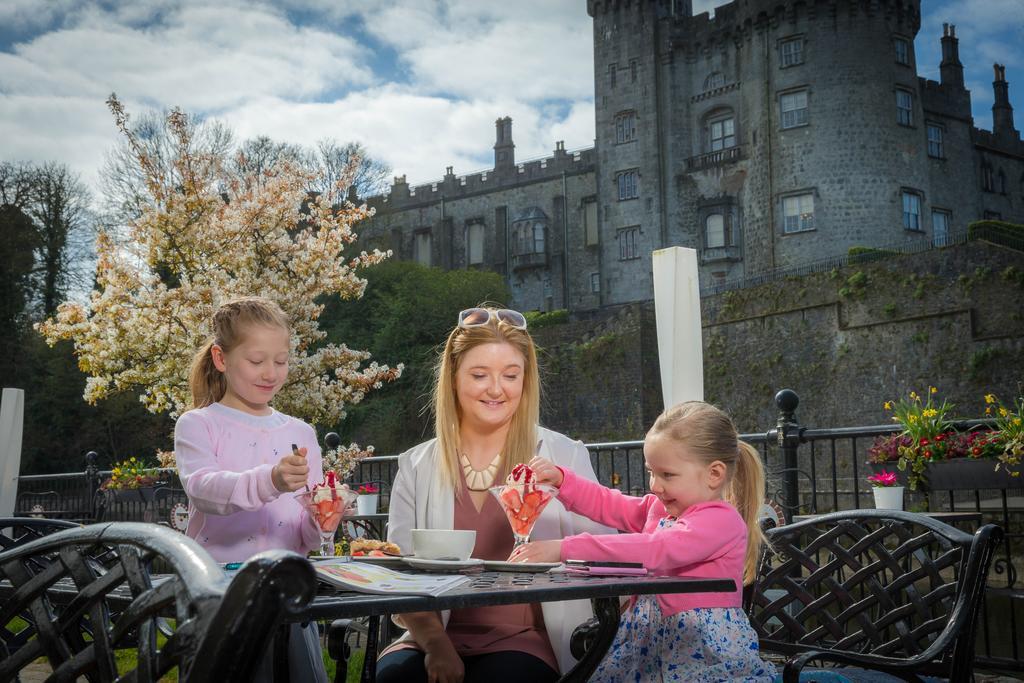 Kilkenny River Court Hotel Bagian luar foto