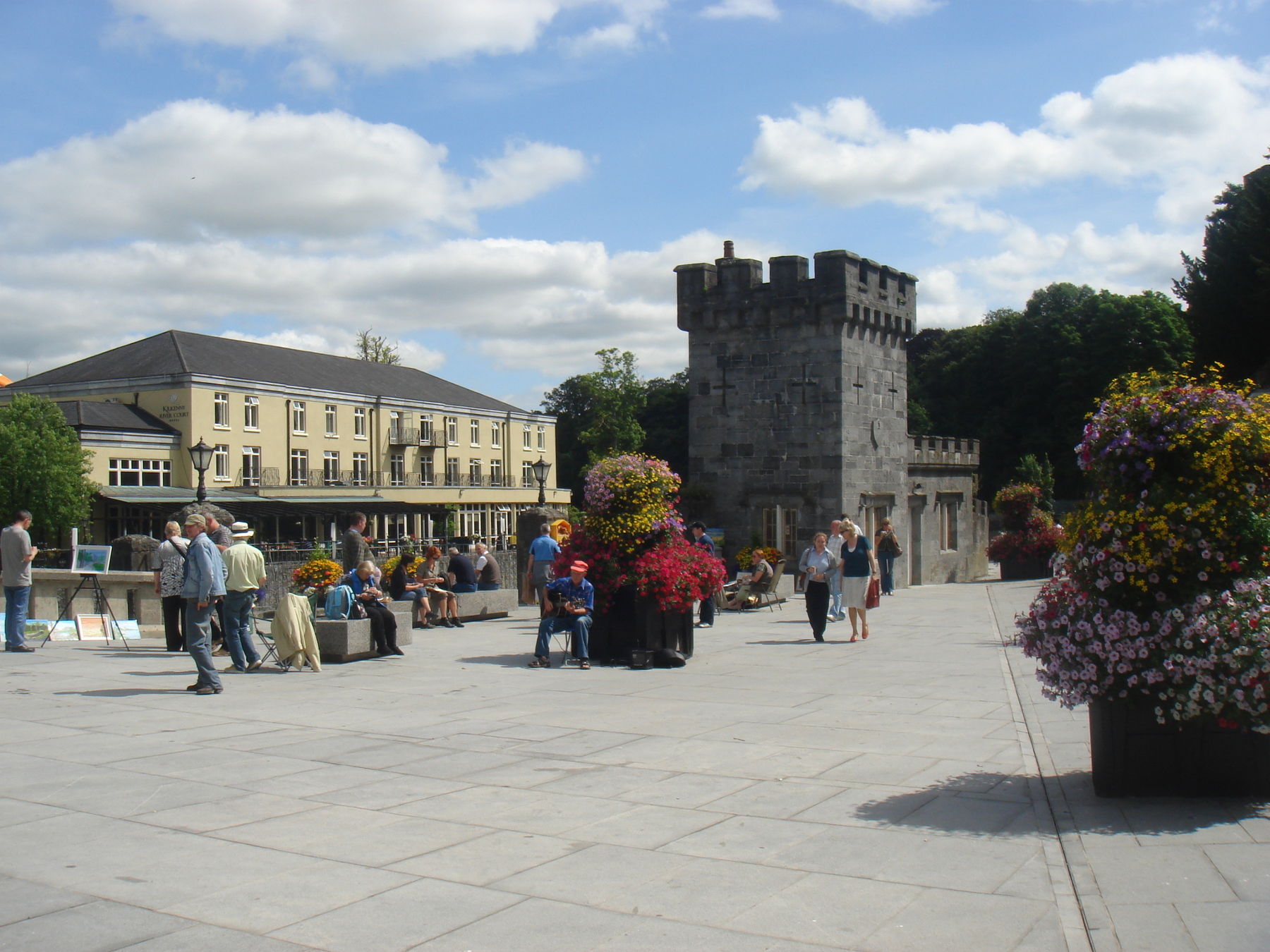 Kilkenny River Court Hotel Bagian luar foto