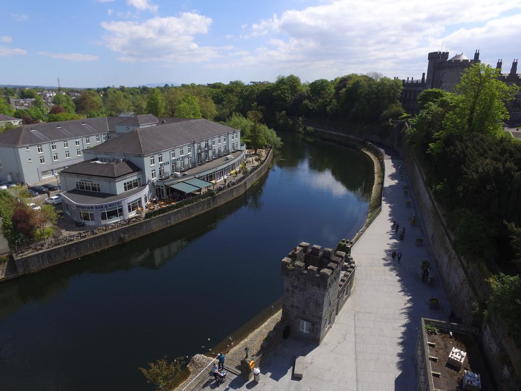 Kilkenny River Court Hotel Bagian luar foto