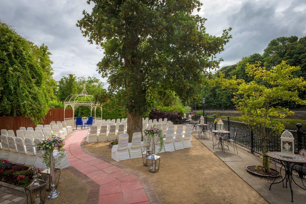 Kilkenny River Court Hotel Bagian luar foto